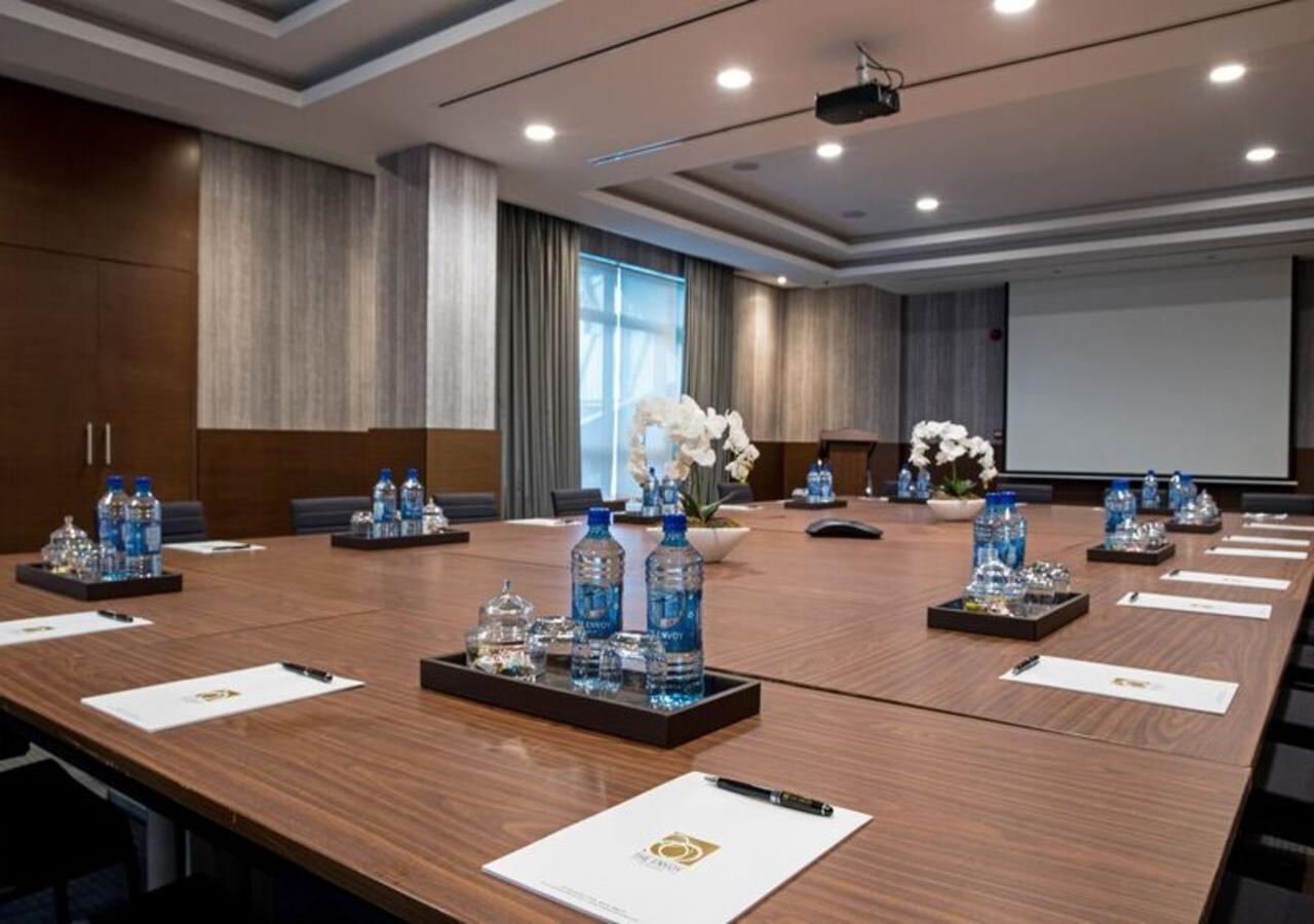 The Envoy Hotel أبوجا المظهر الخارجي الصورة